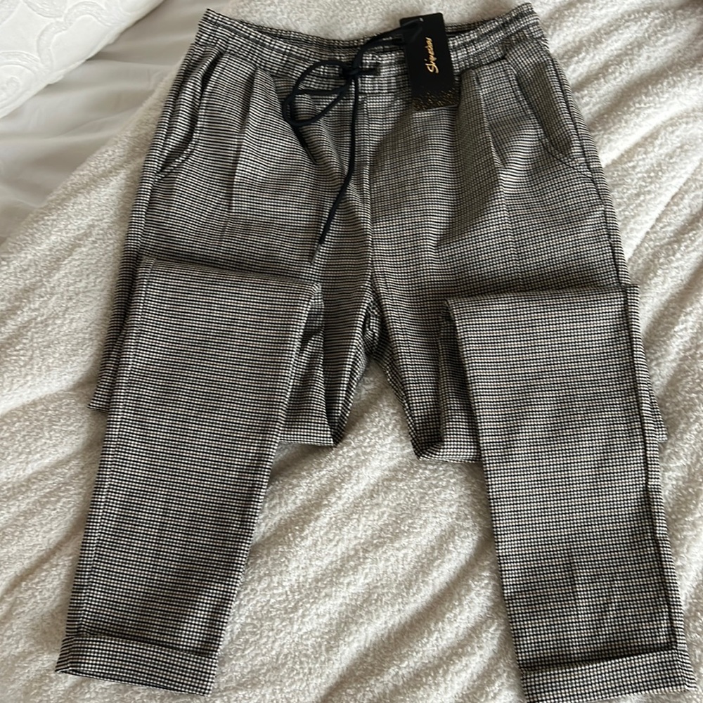 Women’s ankle cuffed pant